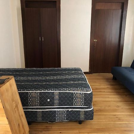Check Inn Bed And Breakfast Cuenca Kamer foto