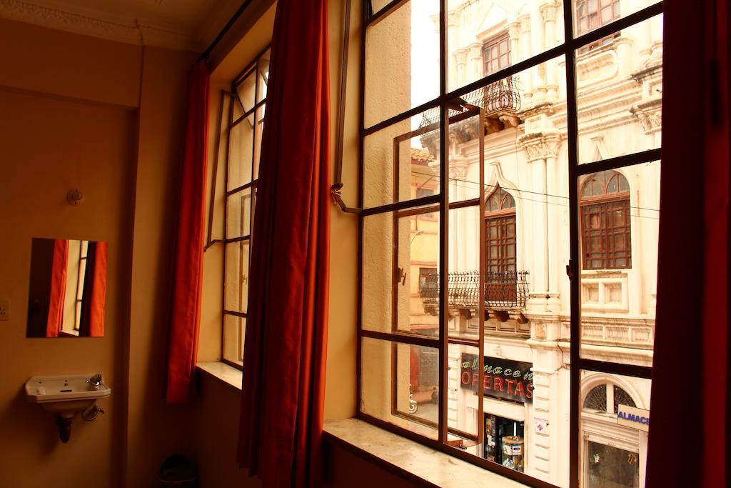 Check Inn Bed And Breakfast Cuenca Kamer foto