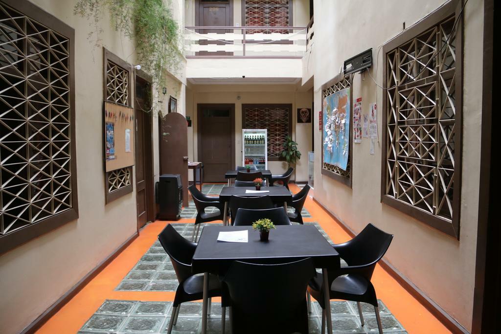 Check Inn Bed And Breakfast Cuenca Buitenkant foto